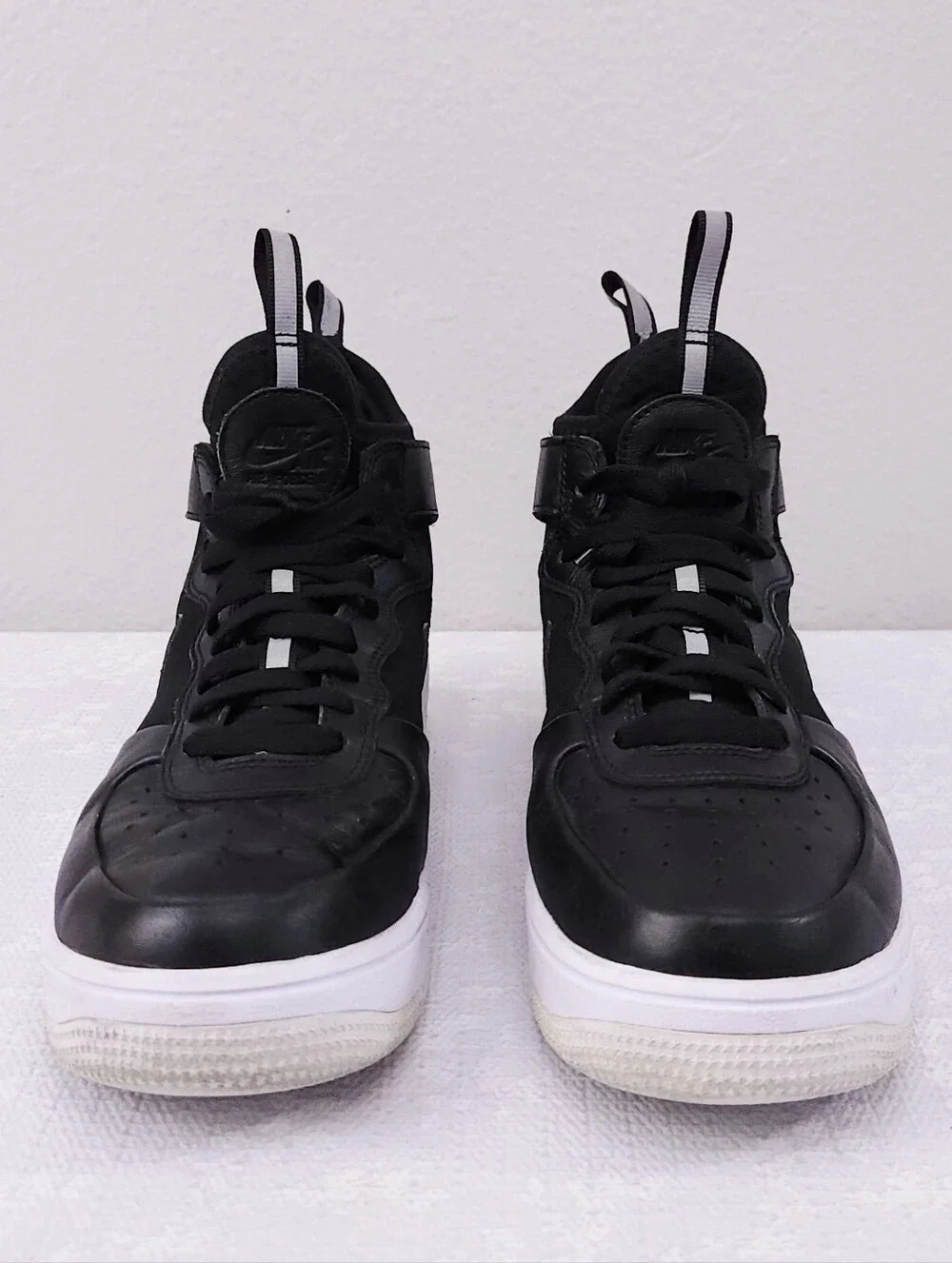NIKE Air Force 1 Ultraforce Mid Sneakers US 8 Black White